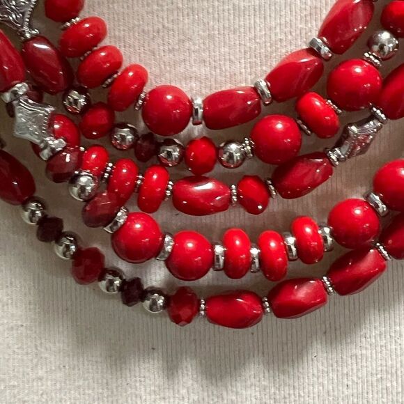 Premier Designs “Red My Mind”  Elegant Red and Silver Beaded Necklace #PDNK2 - Picture 5 of 8